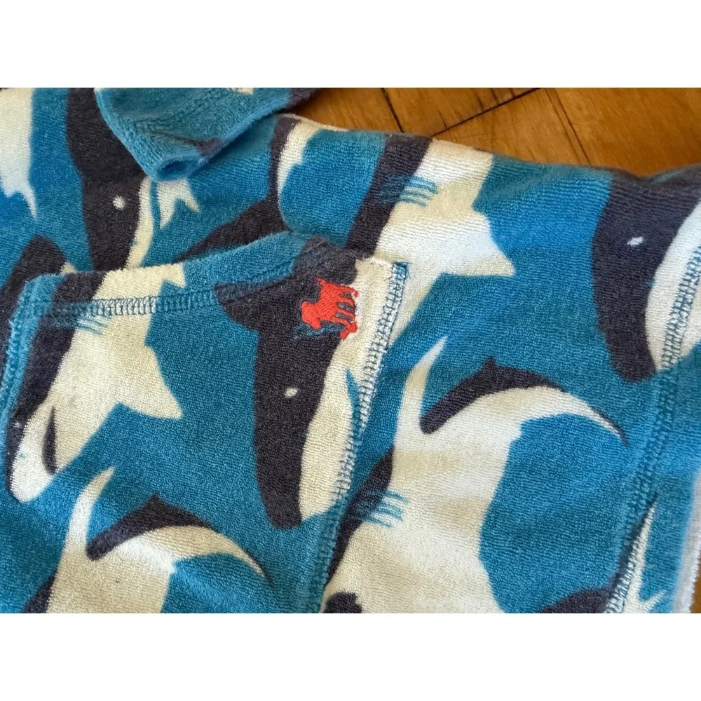 Mini Boden terry cloth‎ shark hooded swim cover up